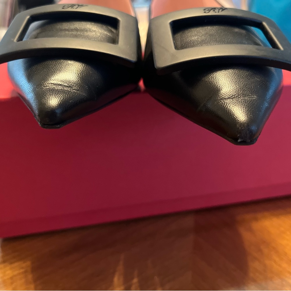 Roger Vivier Black Grommettine Buckle Pointed Toe Flats